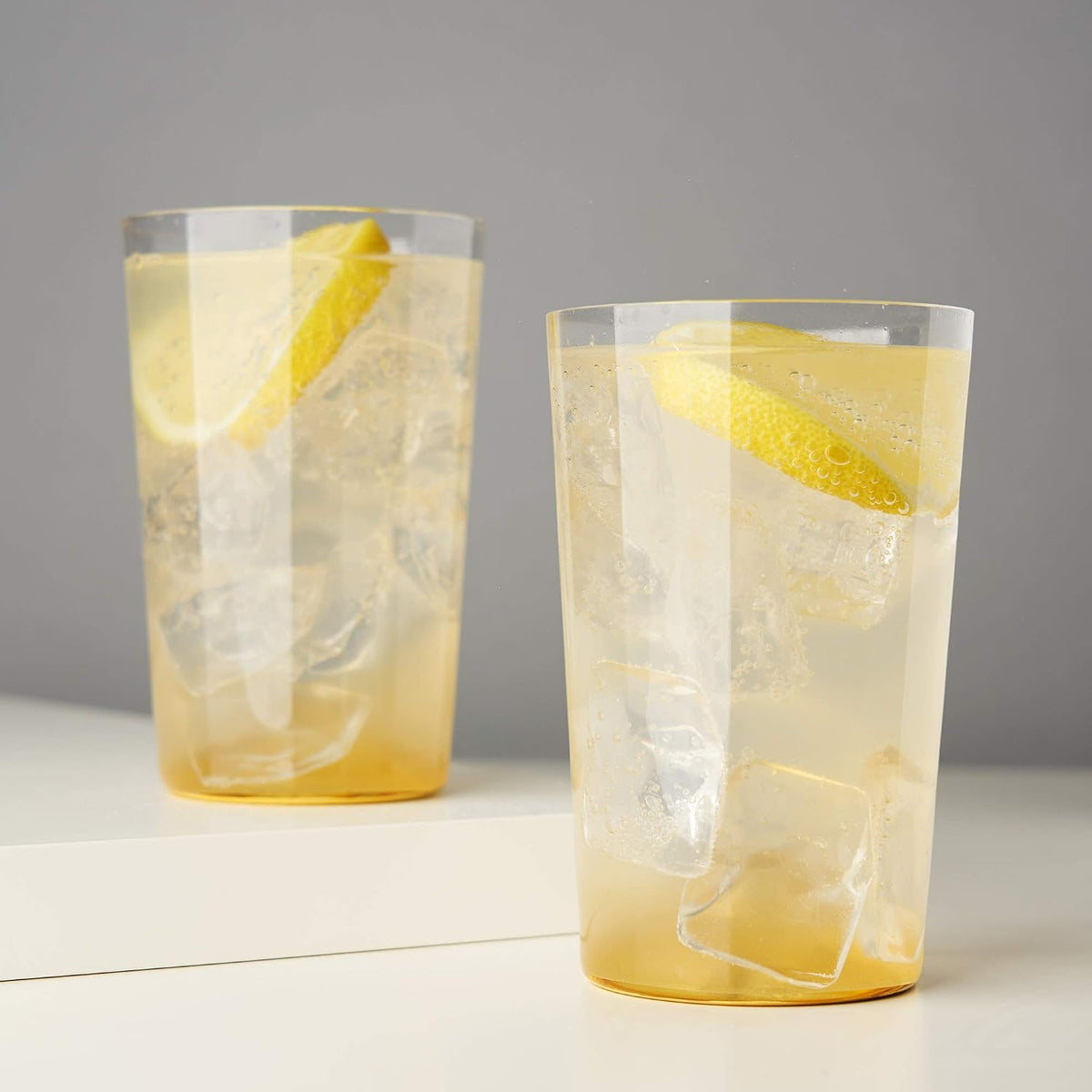 Vasos Highball con Base Angular Dorada