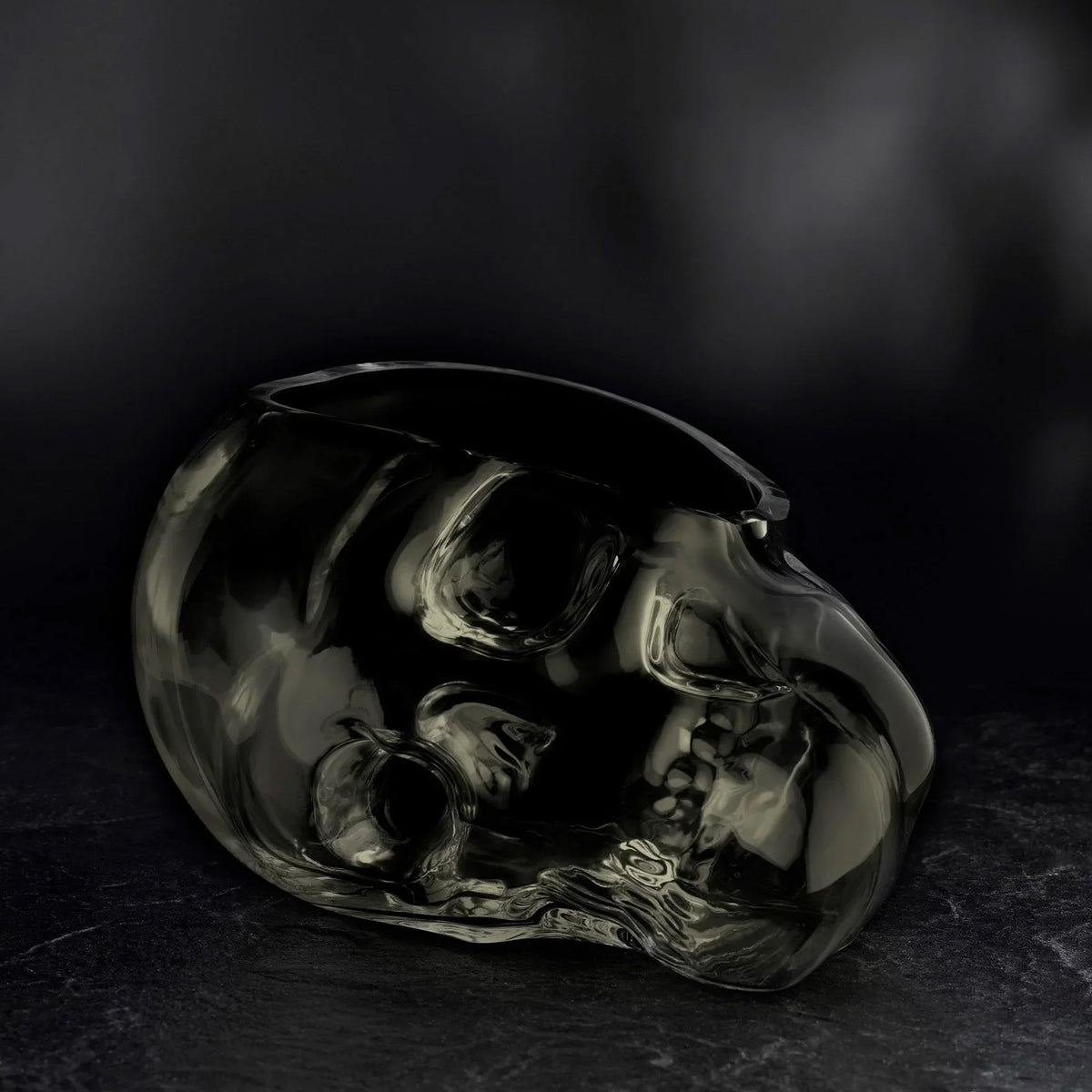 Bowl Grande Memento Mori, Humo