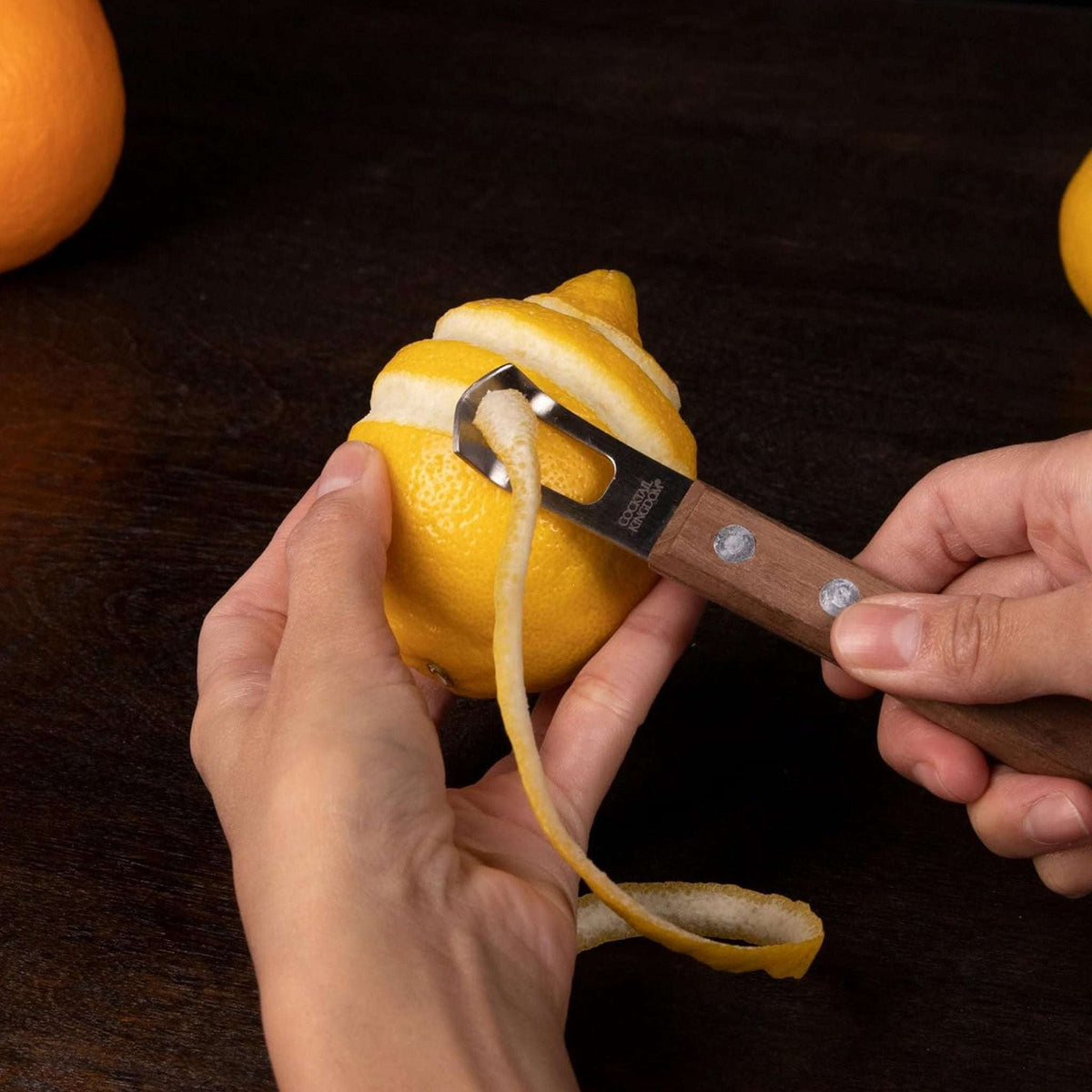 Channel Knife con Madera de Nogal Cantina Tuls