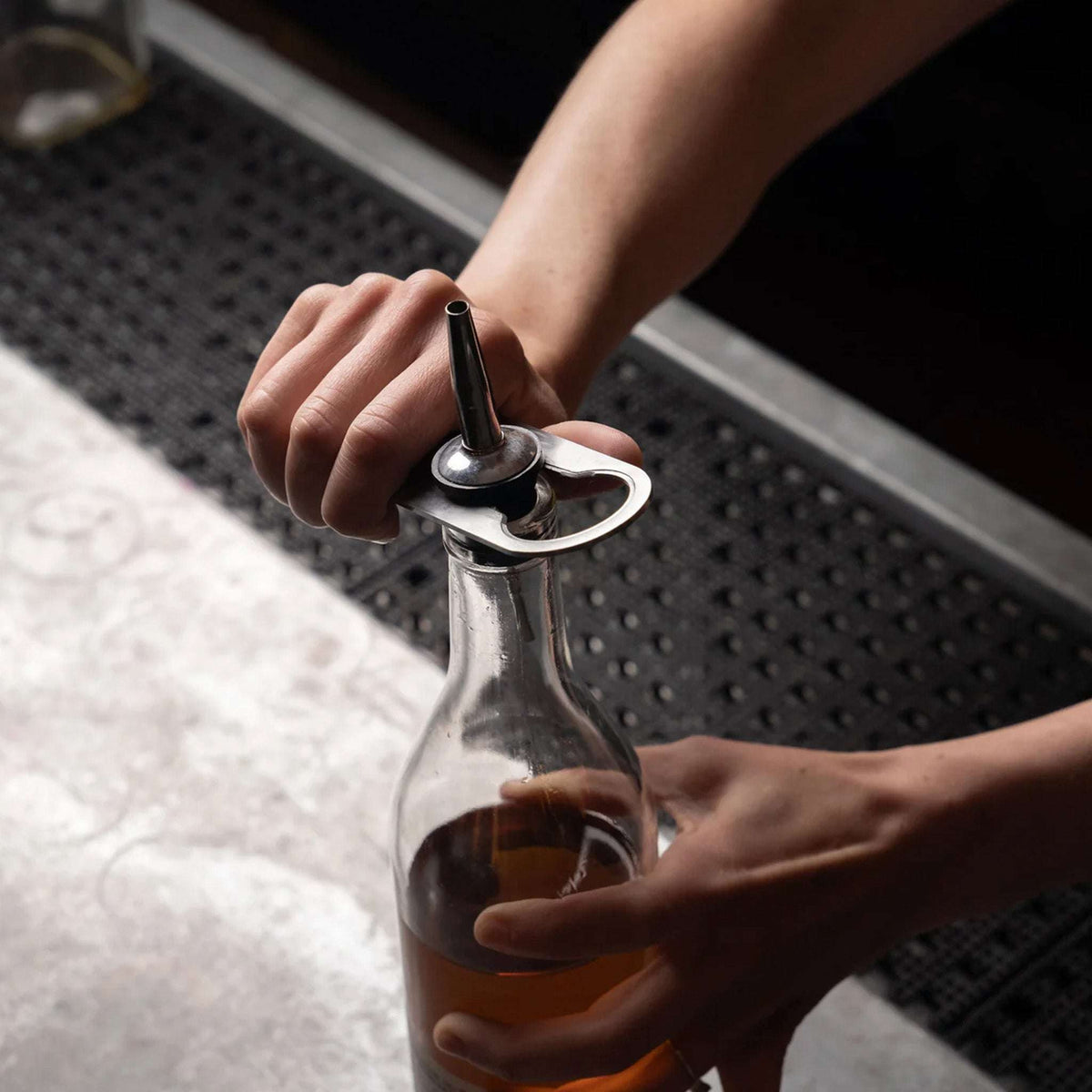 Destapador de Bar Church Key, Acero Cantina Tuls