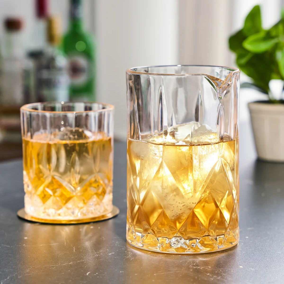 Mixing Glass Admiral